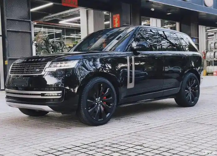 路虎揽胜改装系列揽胜sv升级22寸高级哑光黑轮毂万吨锻造