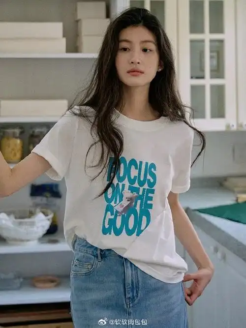 这个模特太好看了!