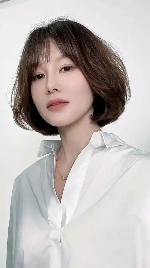 想换发型怎么剪蓬松短发波波头满头烫款款都不错