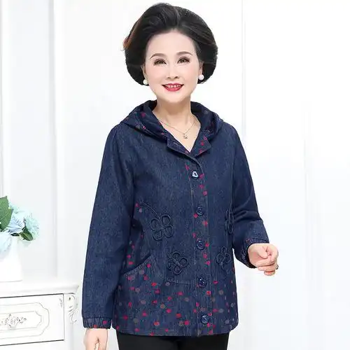 中老年人秋装牛仔外套纯棉连帽妈妈老太太秋季衣服中老年女装