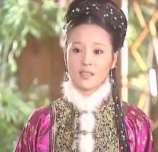 胡天鸽19岁登台32岁演康熙王朝蓝齐儿走红后悄然隐退