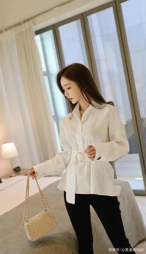 女神孙允珠 布拉格青春时尚系白衬衫