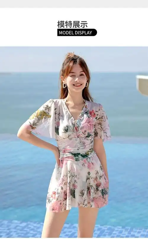 适用性别短袖:袖长带胸垫无钢托:是否带钢托带胸垫裙式连体泳衣:款式s