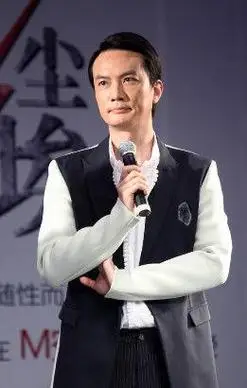 53岁歌手险些丧命!李泉重返人间,网友们心疼不已