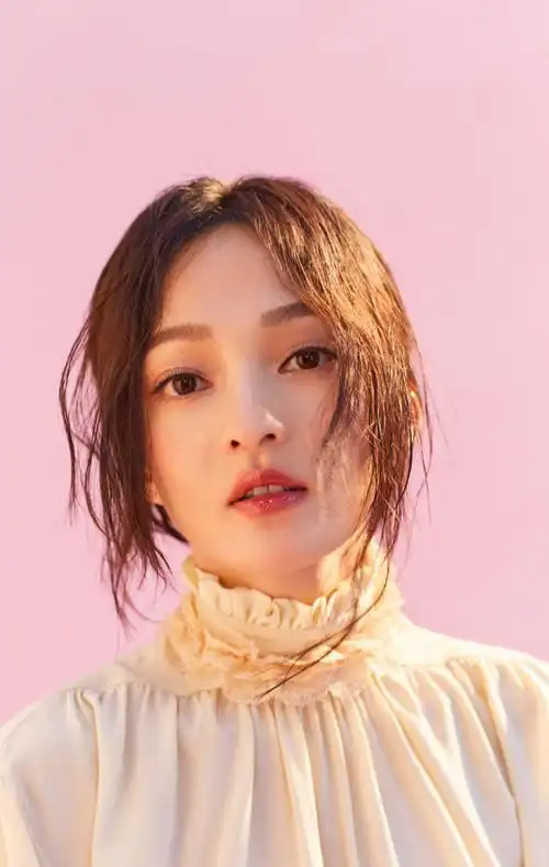 ,1982年1月19日出生于中国台湾省桃园市中坜