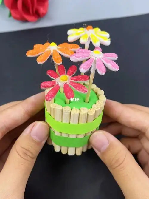 棉签做的手工小花盆