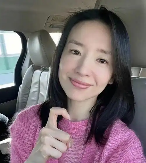 同样是女星素颜,把董洁,朱珠,袁咏仪放一起对比,差距太过明显