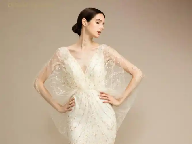 设计师礼服 | 白色蕾丝鱼尾款-北京dw婚纱礼服原创设计相册-wed114