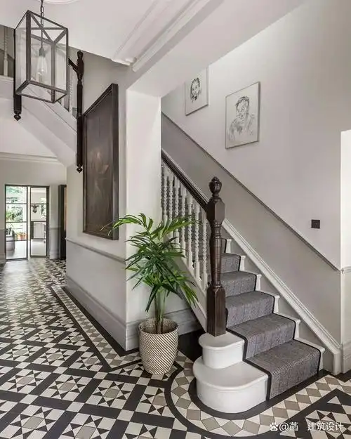 装修:走廊和楼梯颜色搭配?