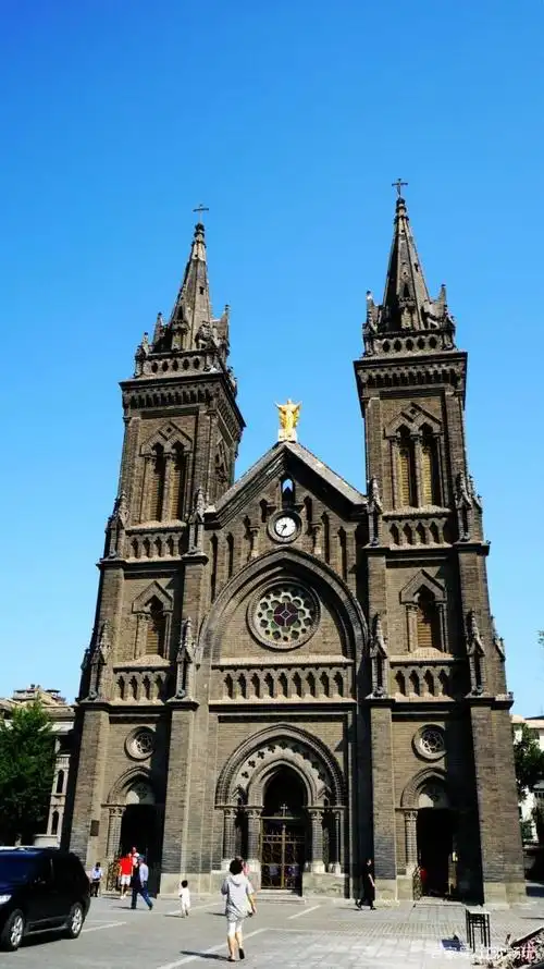 沈阳小南天主教堂是中国最美教堂之一,精美的文艺复兴哥特式建筑