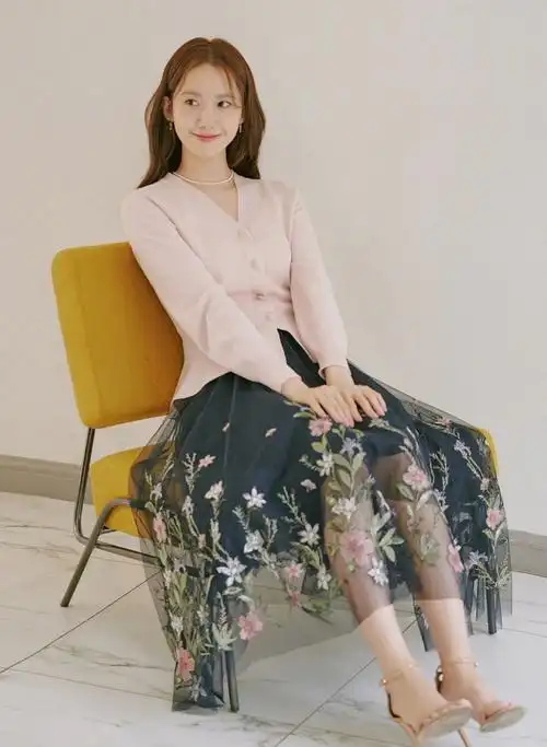 jigott代言人林允儿春夏系列宣传画报