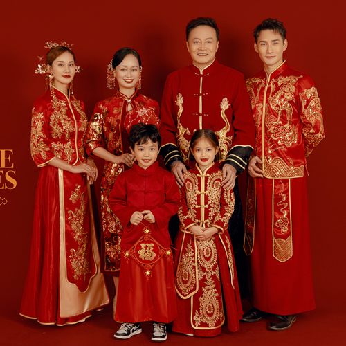 全家福家庭装秀和服一家六口古装影楼拍照主题套装2022年新款衣服