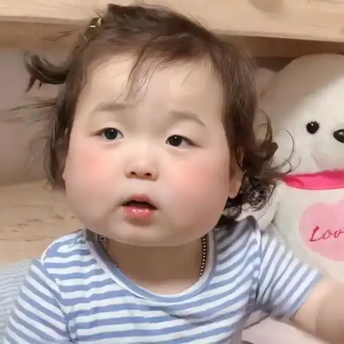 黄河温超可爱萌娃头像