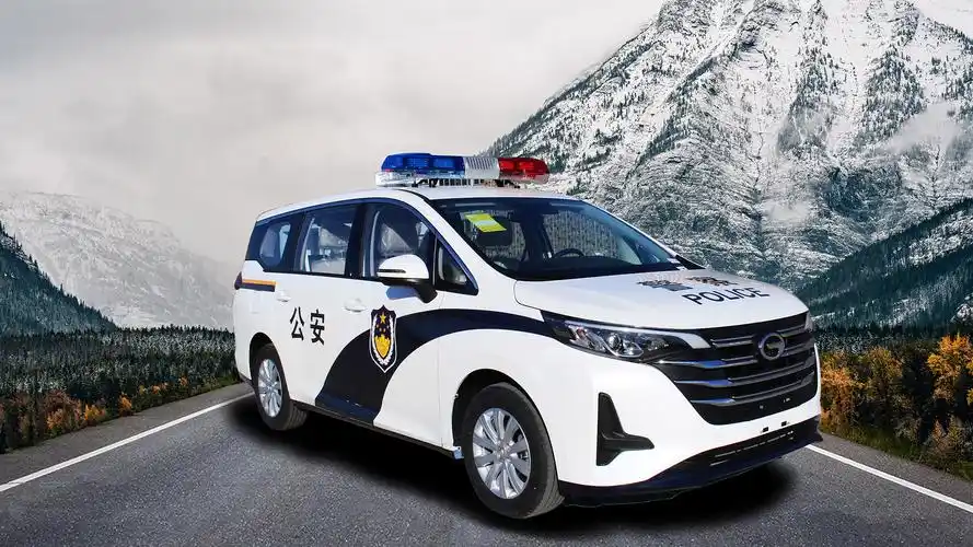 车辆设计遵照灵活迅捷,快速反映的原则,充分满足公安系统治安巡逻防控