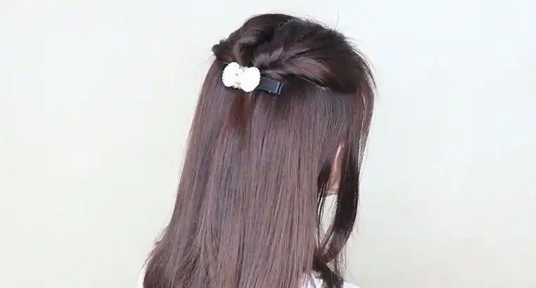 懒人扎出简单漂亮头发窍门