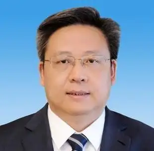 自那时起,历经多位市委书记,分别是郁谦,孙法善,谢克东,朱剑,吴镕