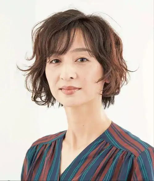 45岁到50岁的发型 这几款发型非常合适四五十岁的人