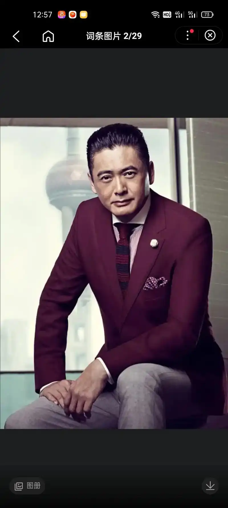 周润发与向华强合作经典2部香港电影片,1, 赌神>1989年 - 抖音