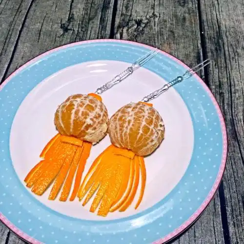 我的厨房我做煮,早餐水果.