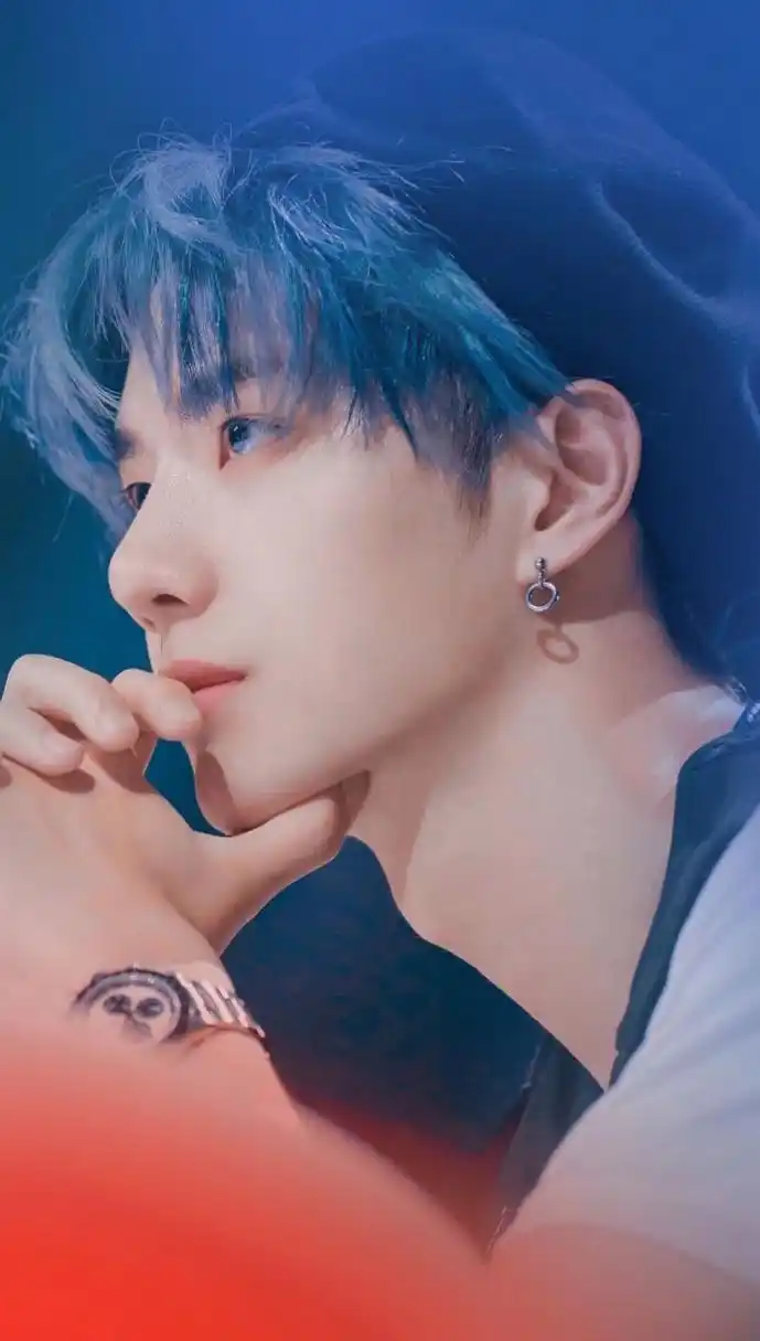 王一博/头像合集 要换头像就用一博的!一博帅气高冷头像