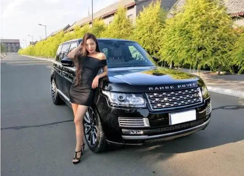 17款路虎揽胜行政优惠价格 实力硬汉配美女