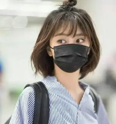 谭松韵短发半丸子头 谭松韵半丸子头图片