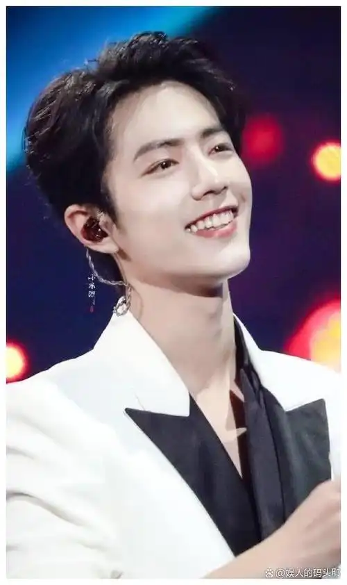 肖战出演《射雕》外媒称最帅郭靖,中国武侠重出江湖