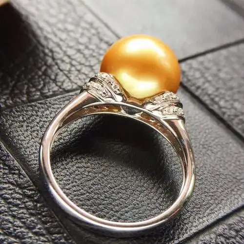 18k金镶天然南洋金珍珠戒指