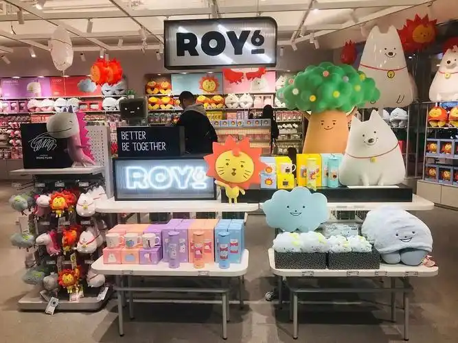 这个系列包含小狮子莱阳,萨摩耶爱迪等 5 个新角色.