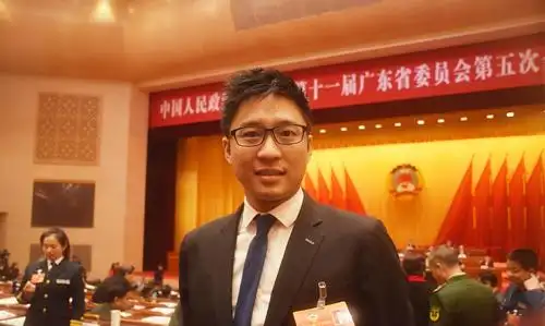 霍启山不再沉默,曝出不娶章子怡原因,难怪她只能嫁给三婚的汪峰