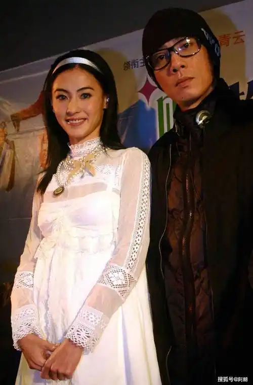 即便是在伊能静的新恋情——与黄维德的牵手成为了分手的导火索