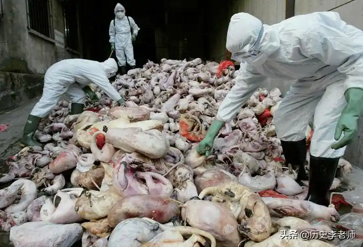 「非典增长图」2003年sars的老照片,那一年高考没有延误 图3人们抢购