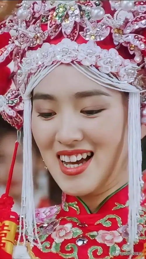 巩俐的颜值巅峰明艳大气漂亮动人