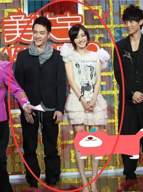 178cm冯绍峰同框,关掉滤镜后,这是天使吻过颜值吧_女明星_身高_差不多