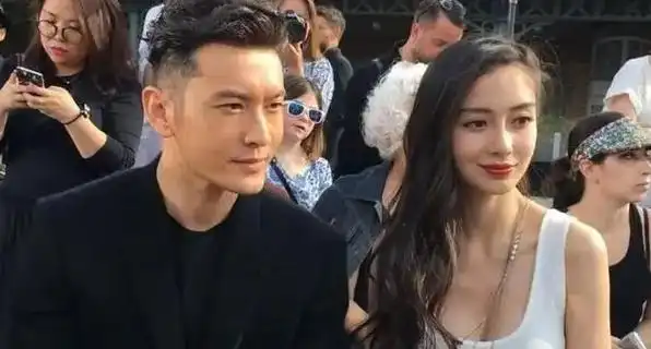 其实她的手段很高明|李晨|黄晓明|娱乐圈|陈伟霆|郑中基|杨颖(十六国)