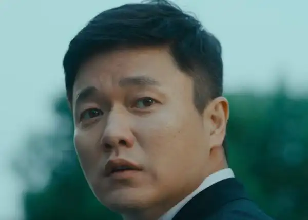 跟刘德华搭档完又跟赵丽颖合作条件一般的肖央凭啥那么幸运