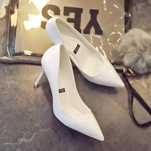 2018秋冬季新款尖头浅口百搭白色高跟鞋细跟职业单鞋韩版舒适女鞋