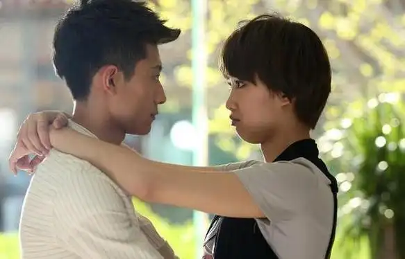 《青谷子》出版人:张一山,孙耀基张一山很少在电视剧中演出有年代感的