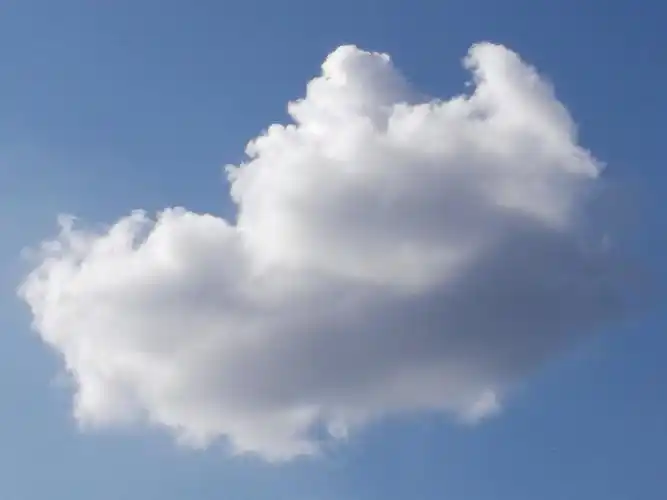 蓝色天空下的云朵 - 美篇