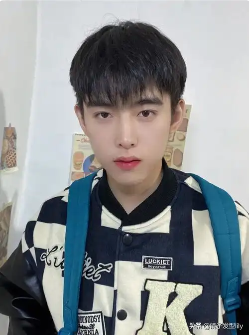 男士碎发(男发不论长与短,想帅离不了这4种,一共16款任你挑选)