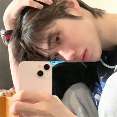 五官超精致帅哥头像高清图片 暖男头像帅气阳光真人治愈系