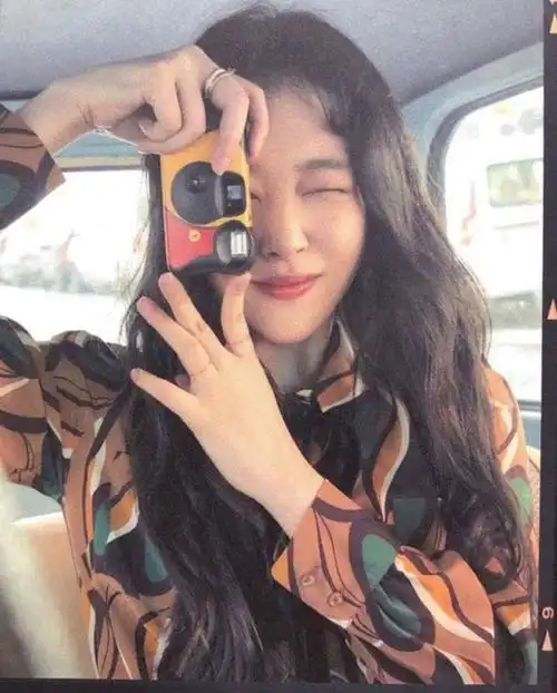 头像手机壁纸韩国明星崔雪莉ins潮图赞评论更多