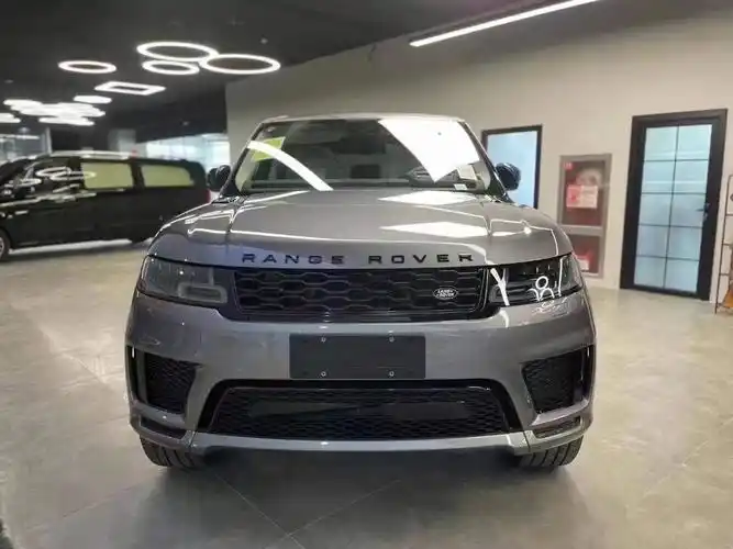 2021款欧规路虎揽胜运动加长版实车解析