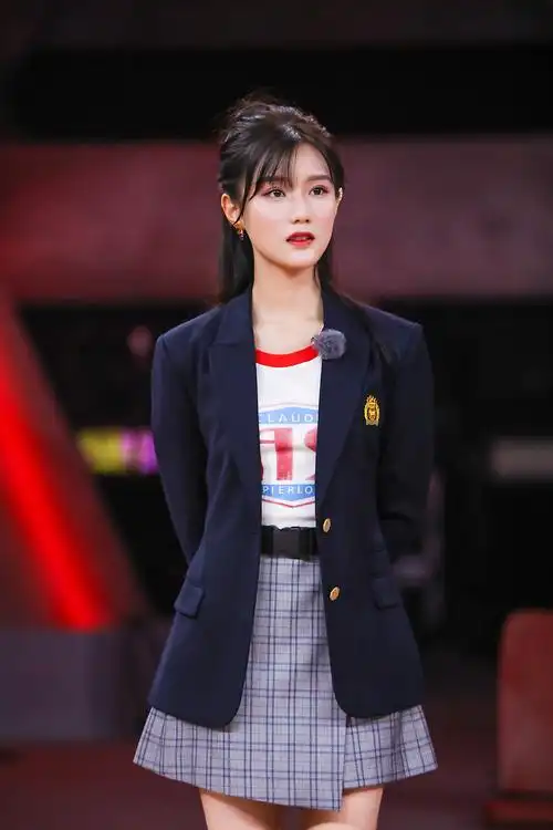 陈意涵estelle《这!就是灌篮》收官 龙骑士队夺冠 获封"幸运女神"