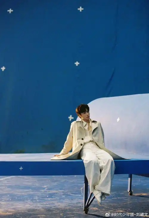 新声唱作人刘耀文##刘耀文blue