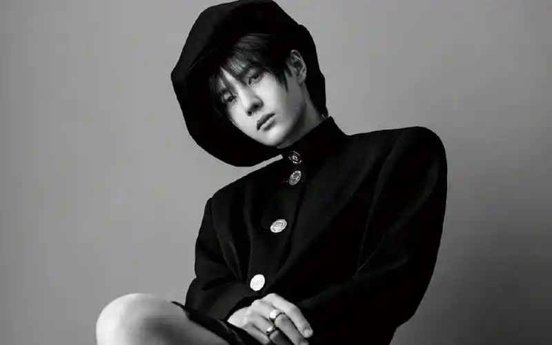 小鲜肉王一博首次单人三封大片写真,高清壁纸图片,大陆明星-回车桌面