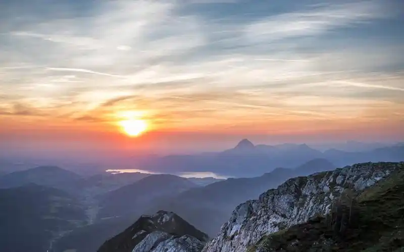 唯美迷人的清晨风景桌面壁纸