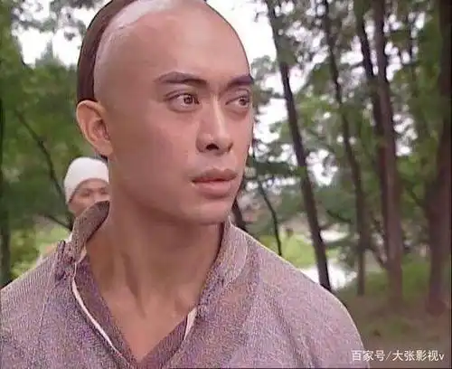 洪熙官樊少皇饰演