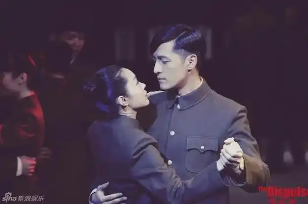 初代顶流为何陨落今年91部待播剧说出真相赵丽颖唐嫣也苦熬