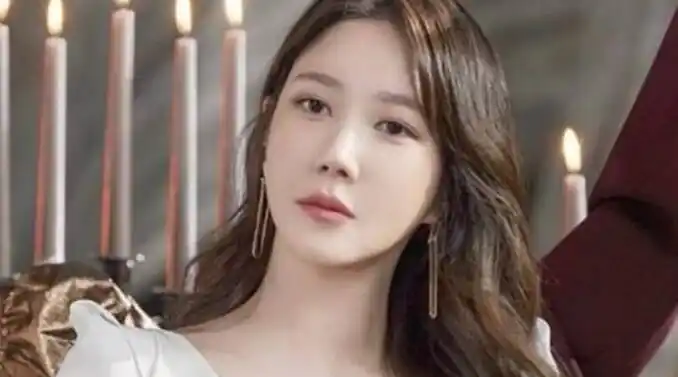 李智雅整容是真的还是假的呢附上整容前后果对比